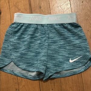 Girls blue nike shorts size 6X